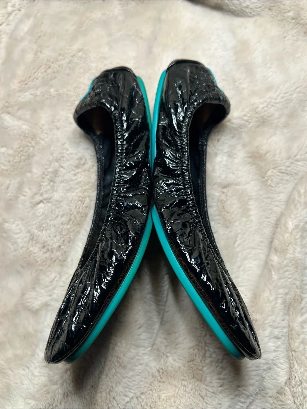 Tieks Obsidian Black Croc patent leather ballet flats size 8